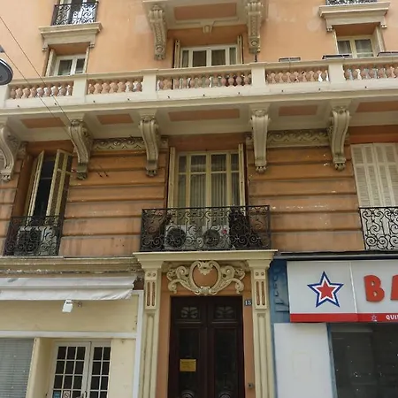 Charme Et Luxe A La Frontiere Monegasque بوزولي